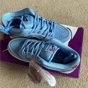 Nike dunks low